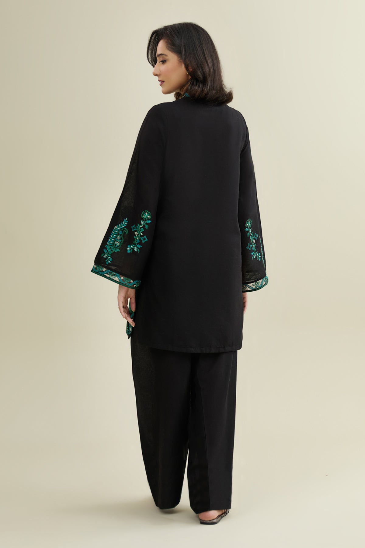 KHADDAR | EMBROIDERED | KPW25-P3684