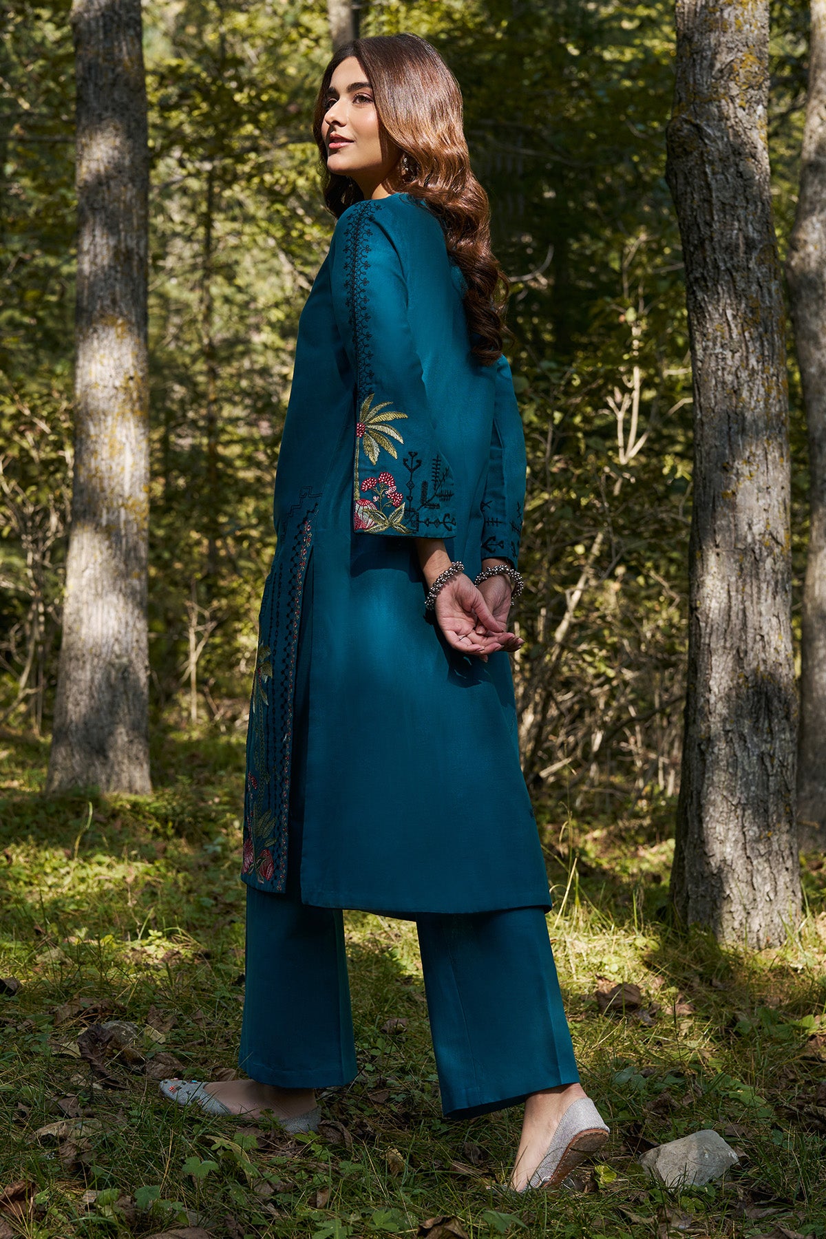 2 Piece - Embroidered Khaddar Suit - KPW25-P3698