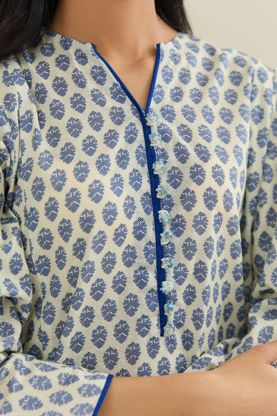 2 Piece - Printed & Embellished Khaddar Suit - KPW25-P3702 - Shop Now at Kayseria