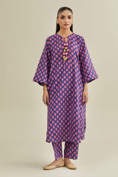 2 Piece - Printed Khaddar Suit - KPW25-P3732 - Shop Now at Kayseria