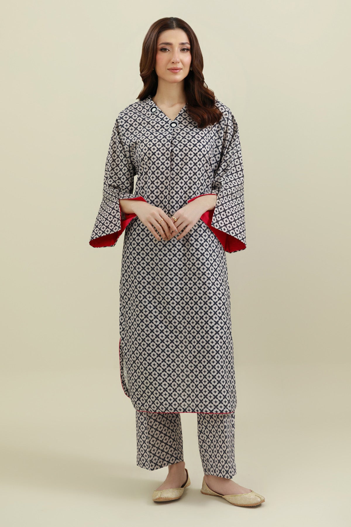 2 Piece - Printed Khaddar Suit - KPW25-P3745 - Shop Now at Kayseria