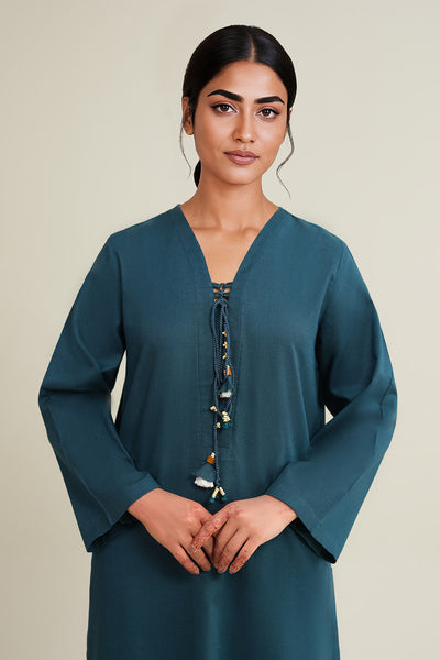 2 Piece - Dyed Khaddar Suit - KPW25-P3749 - Shop Now at Kayseria