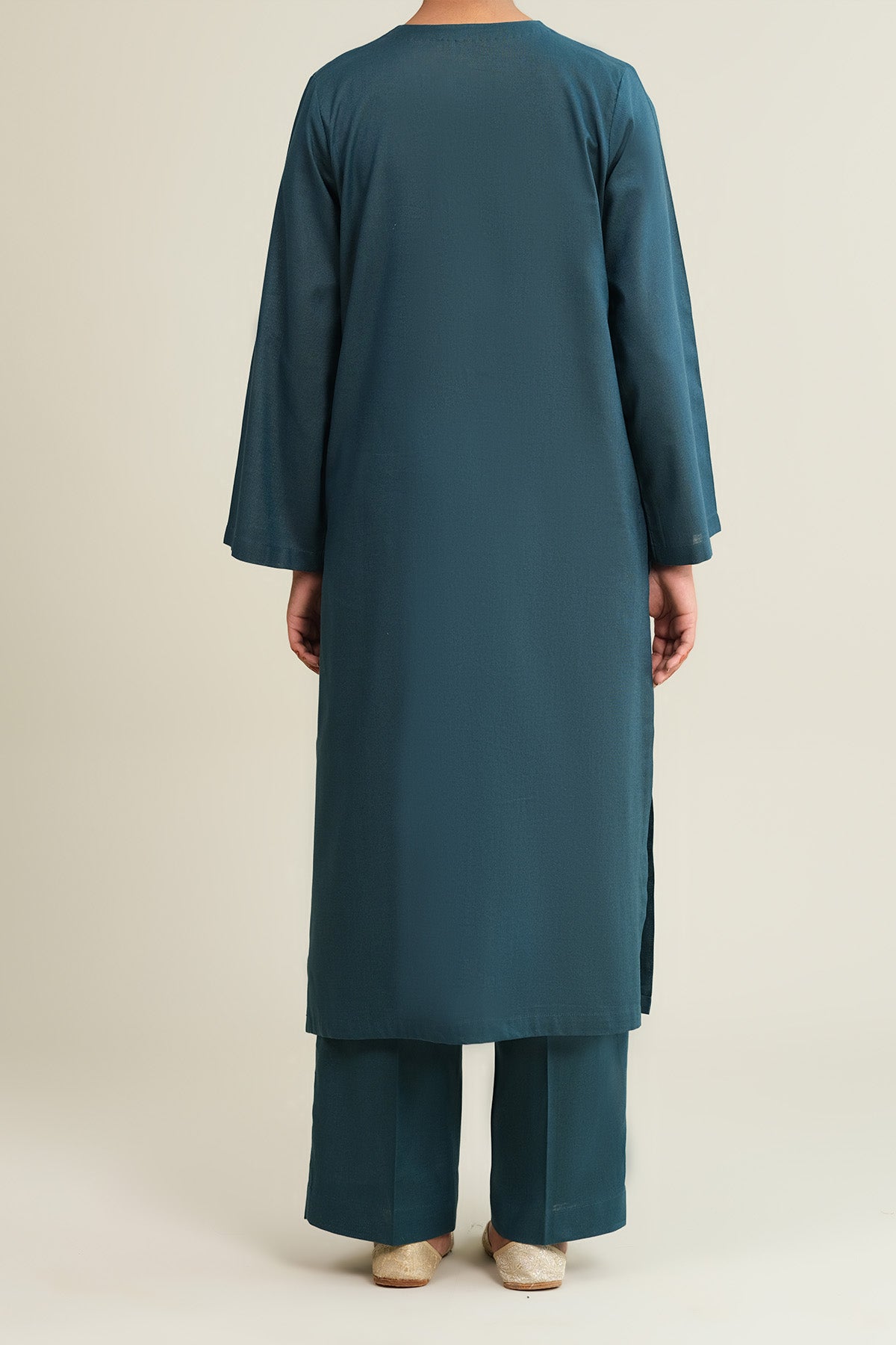 2 Piece - Dyed Khaddar Suit - KPW25-P3749 - Shop Now at Kayseria