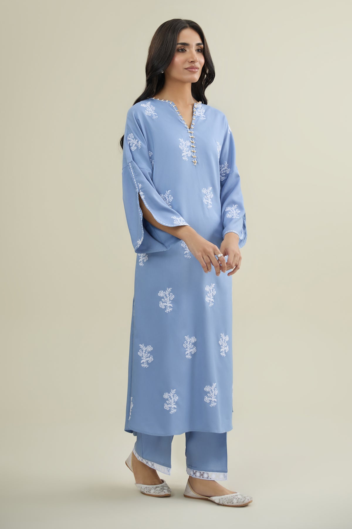 2 Piece - Embroidered Suit - KPW25-P3752 - Shop Now at Kayseria