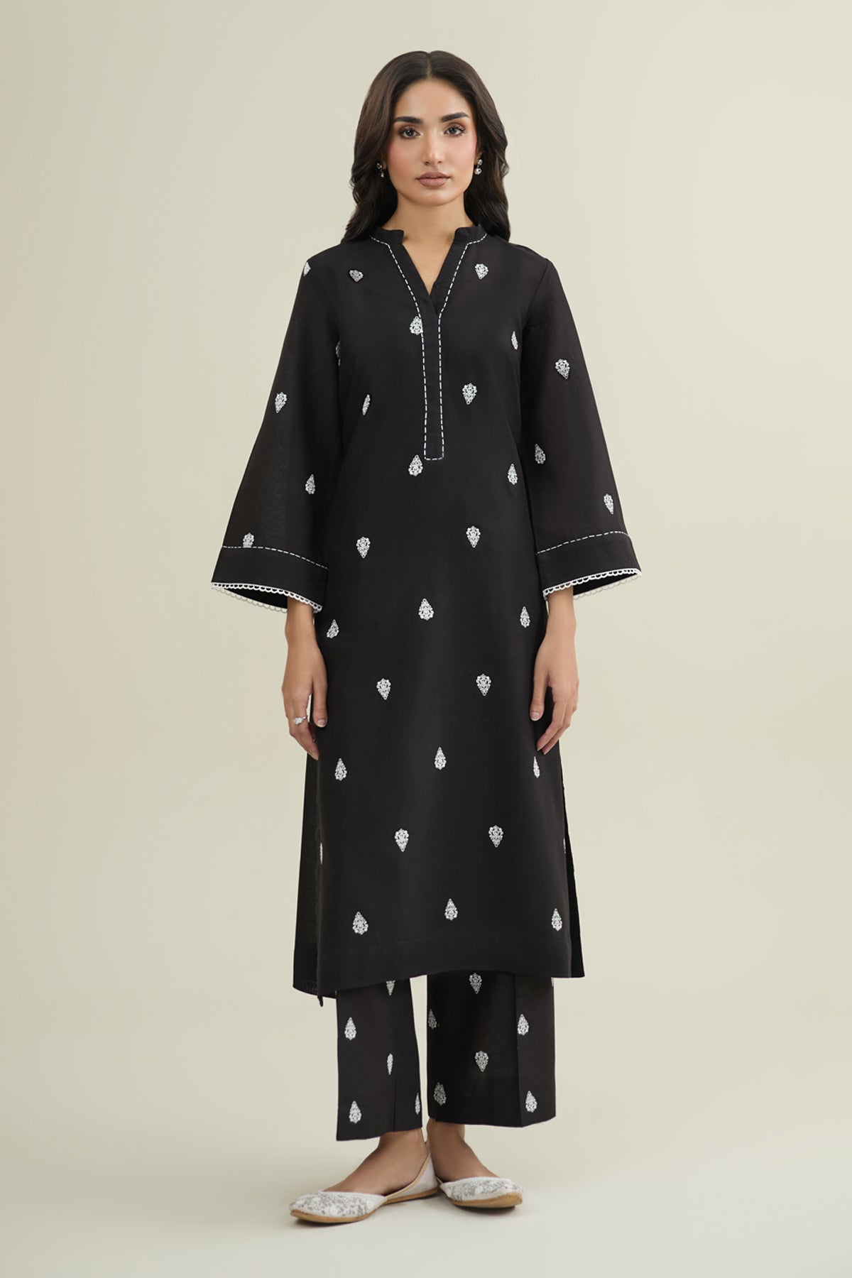 2 Piece - Embroidered Suit - KPW25-P3755 - Shop Now at Kayseria