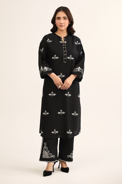 LINEN  |  EMBROIDERED