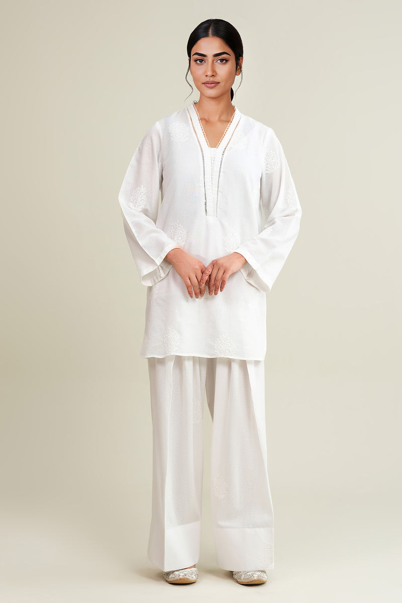 COTTON KARANDI  |  EMBROIDERED - Shop Now at Kayseria