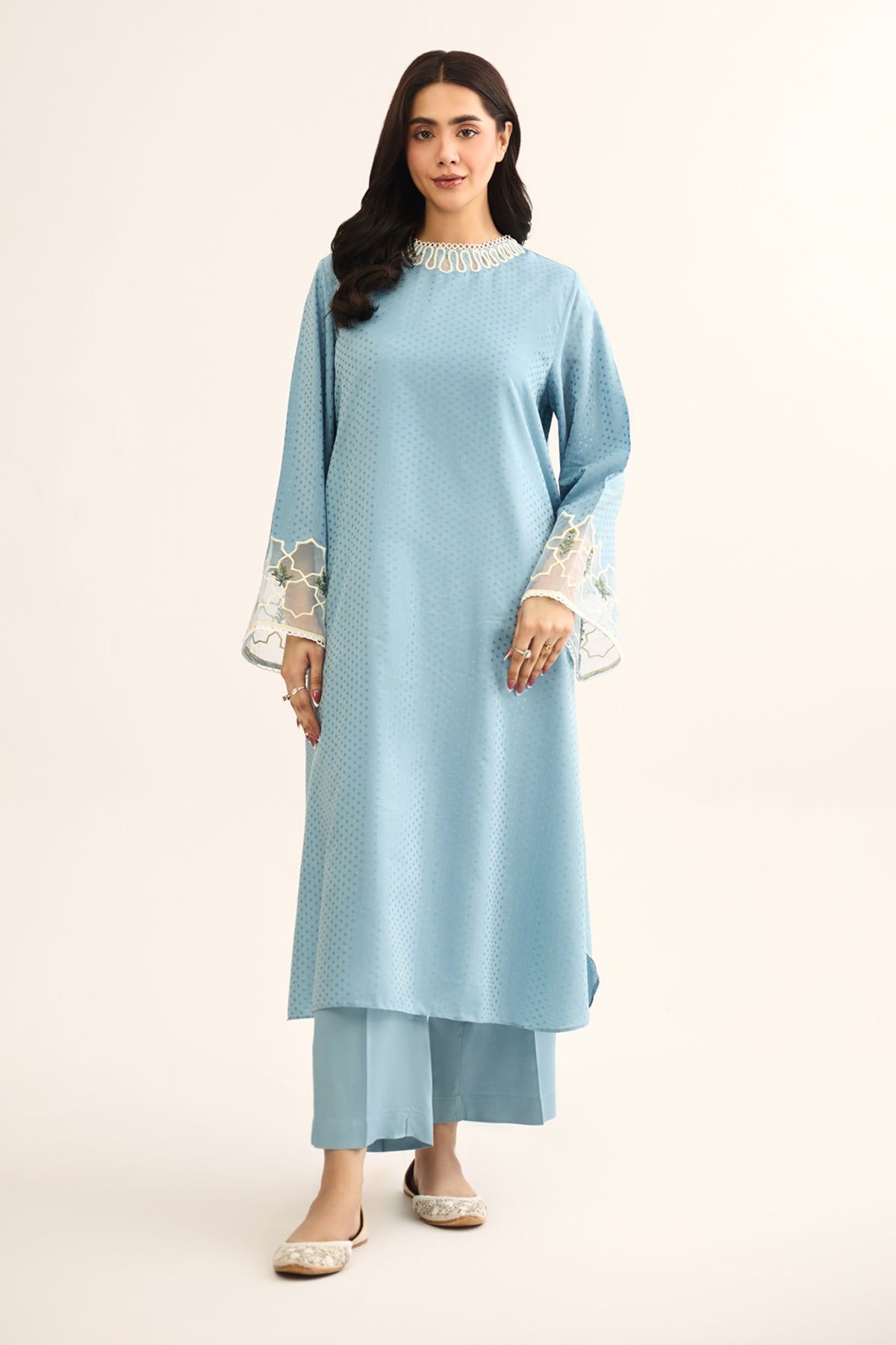 JACQUARD | EMBROIDERED