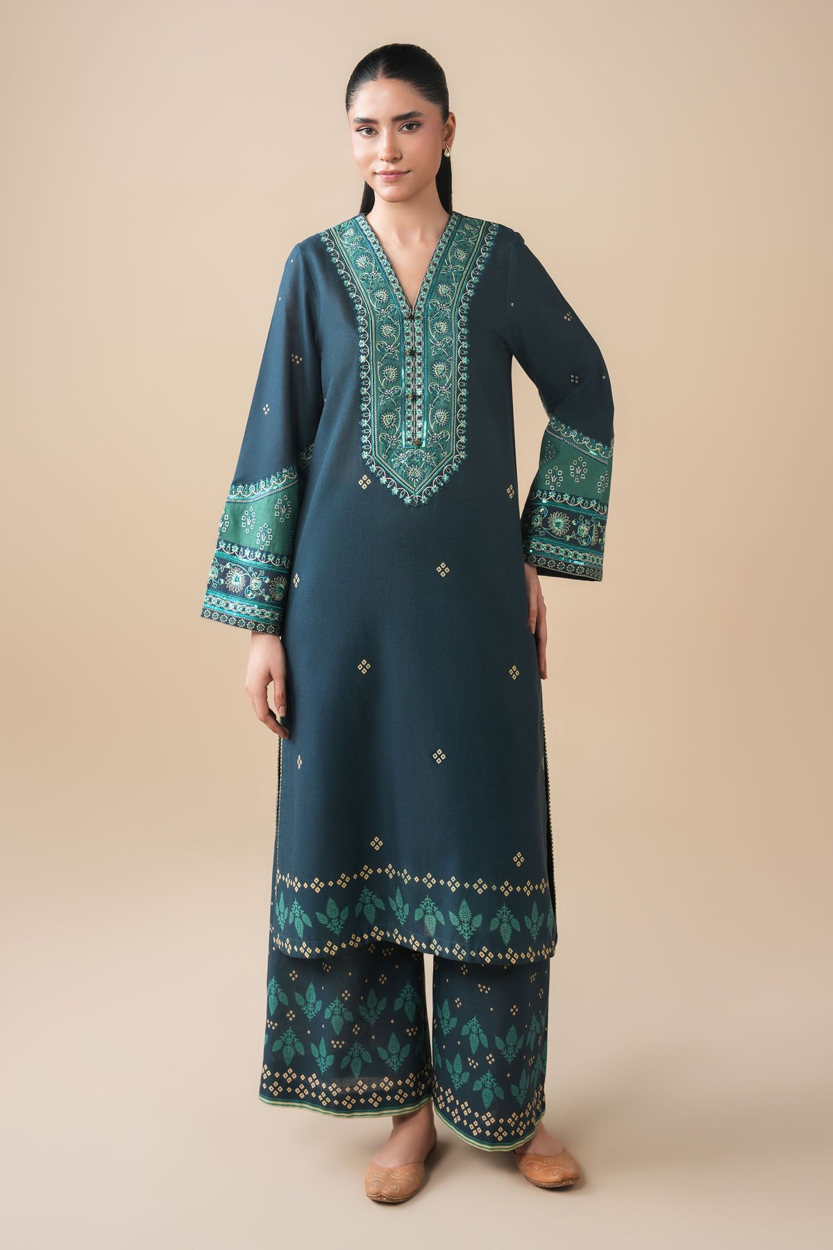 LAWN | EMBROIDERED