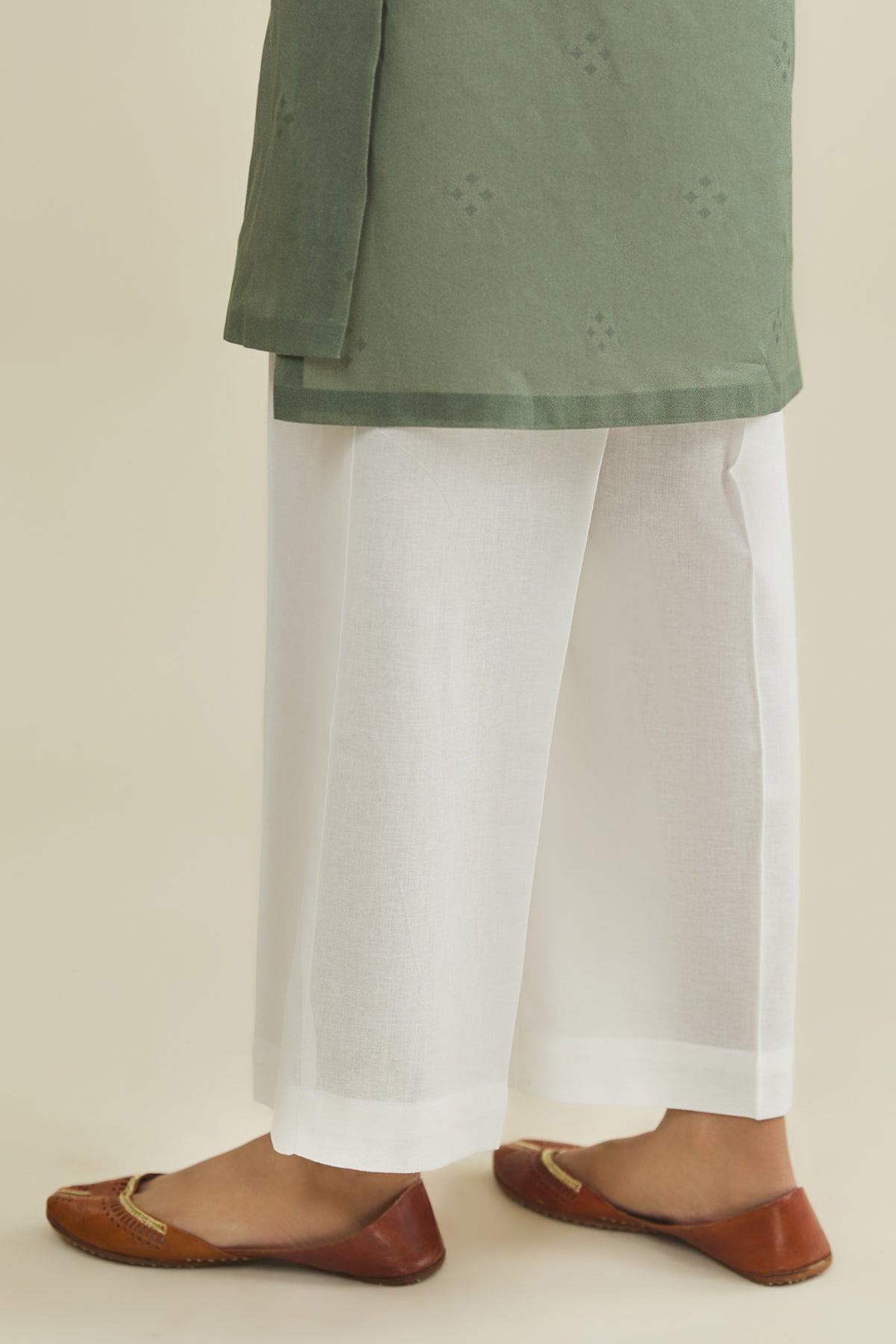 1 Piece - Dyed Trouser - KPW25-P3784 - Shop Now at Kayseria