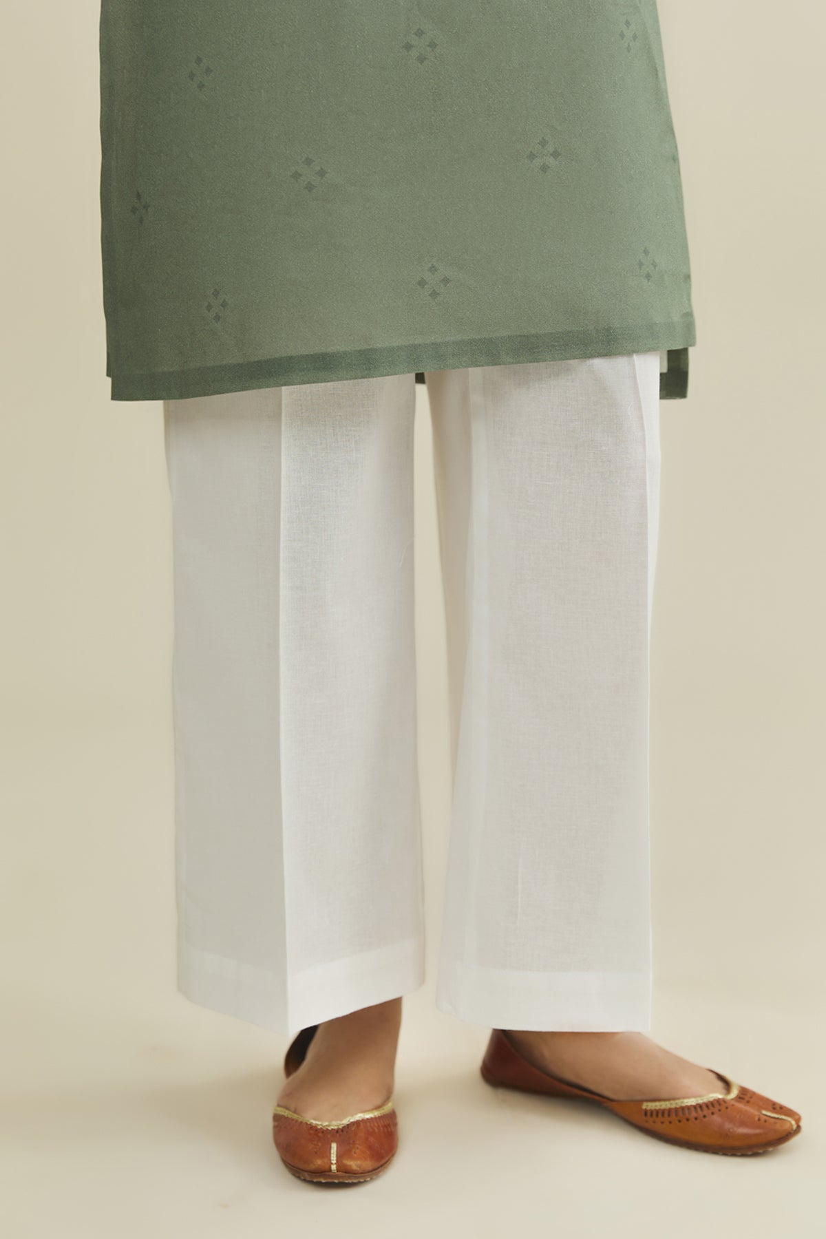 1 Piece - Dyed Trouser - KPW25-P3784 - Shop Now at Kayseria