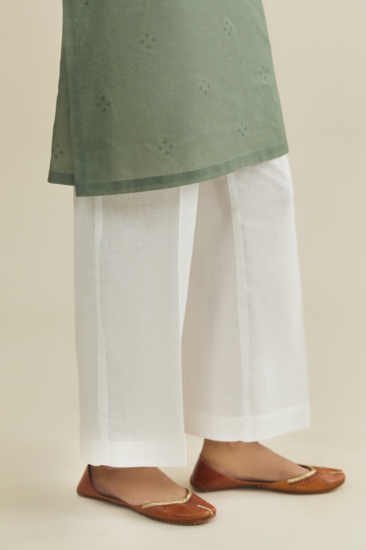 1 Piece - Dyed Trouser - KPW25-P3784 - Shop Now at Kayseria