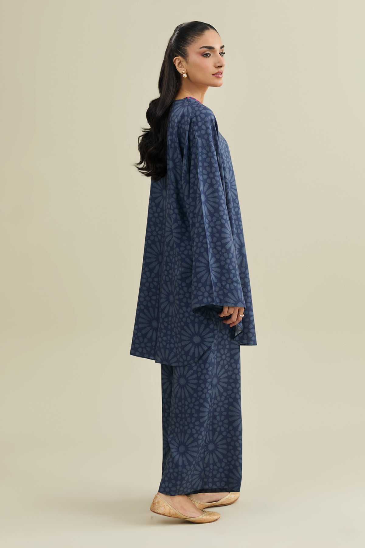 2 Piece - Printed Linen Suit - KPW25-P3799 - Shop Now at Kayseria