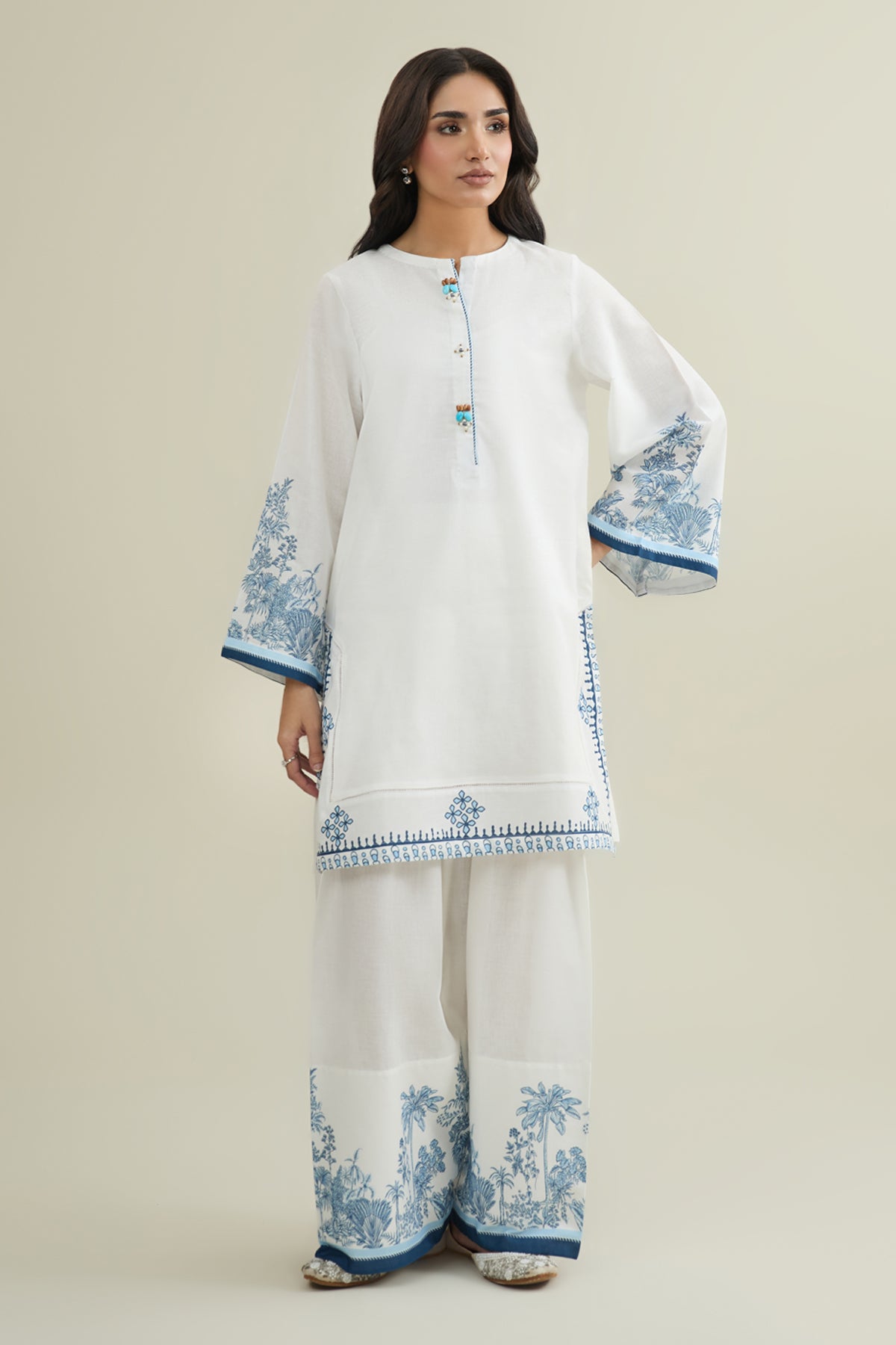 2 Piece - Printed & Embellished Suit - KPW25-P3815 - Shop Now at Kayseria