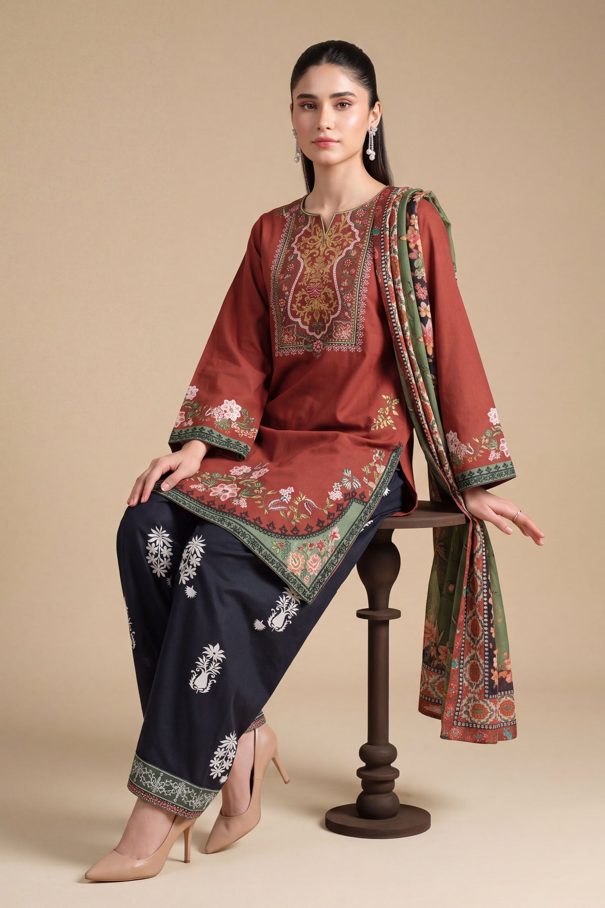 KHADDAR | EMBROIDERED