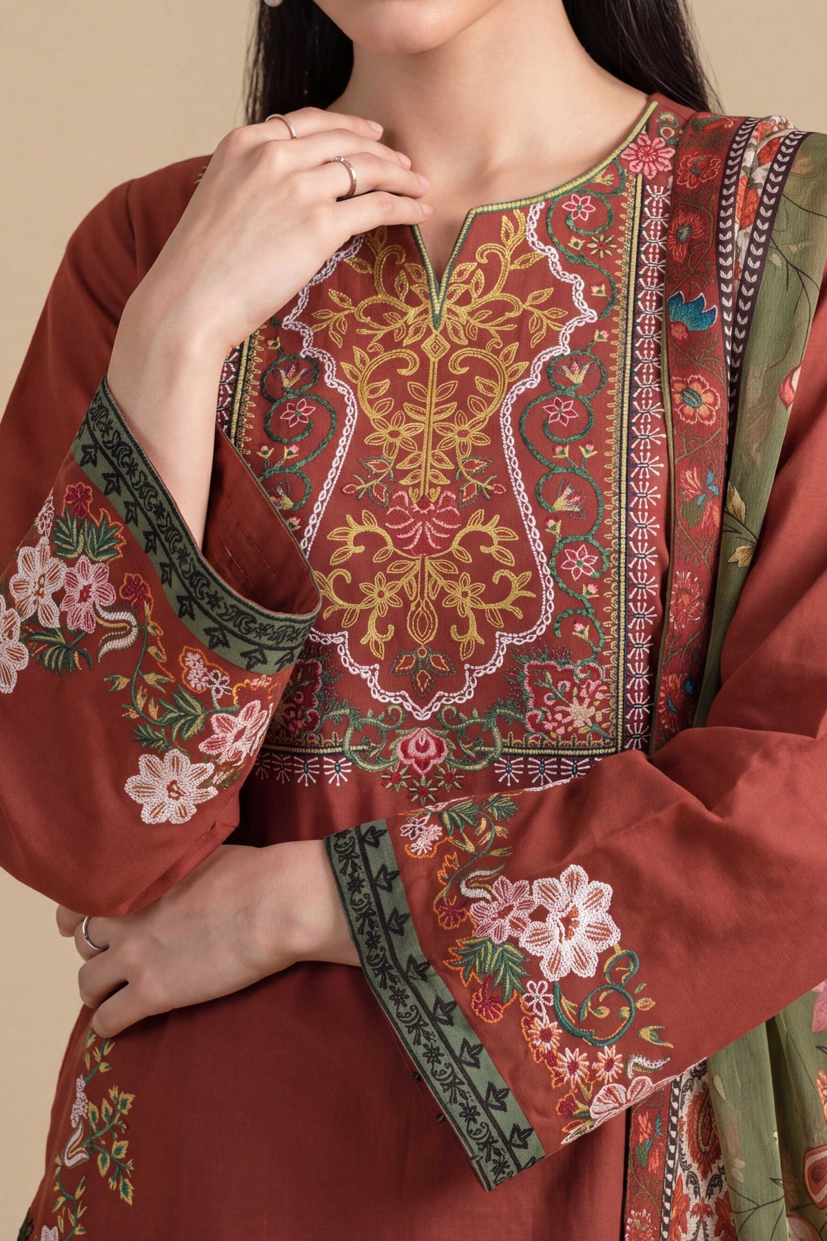 KHADDAR | EMBROIDERED