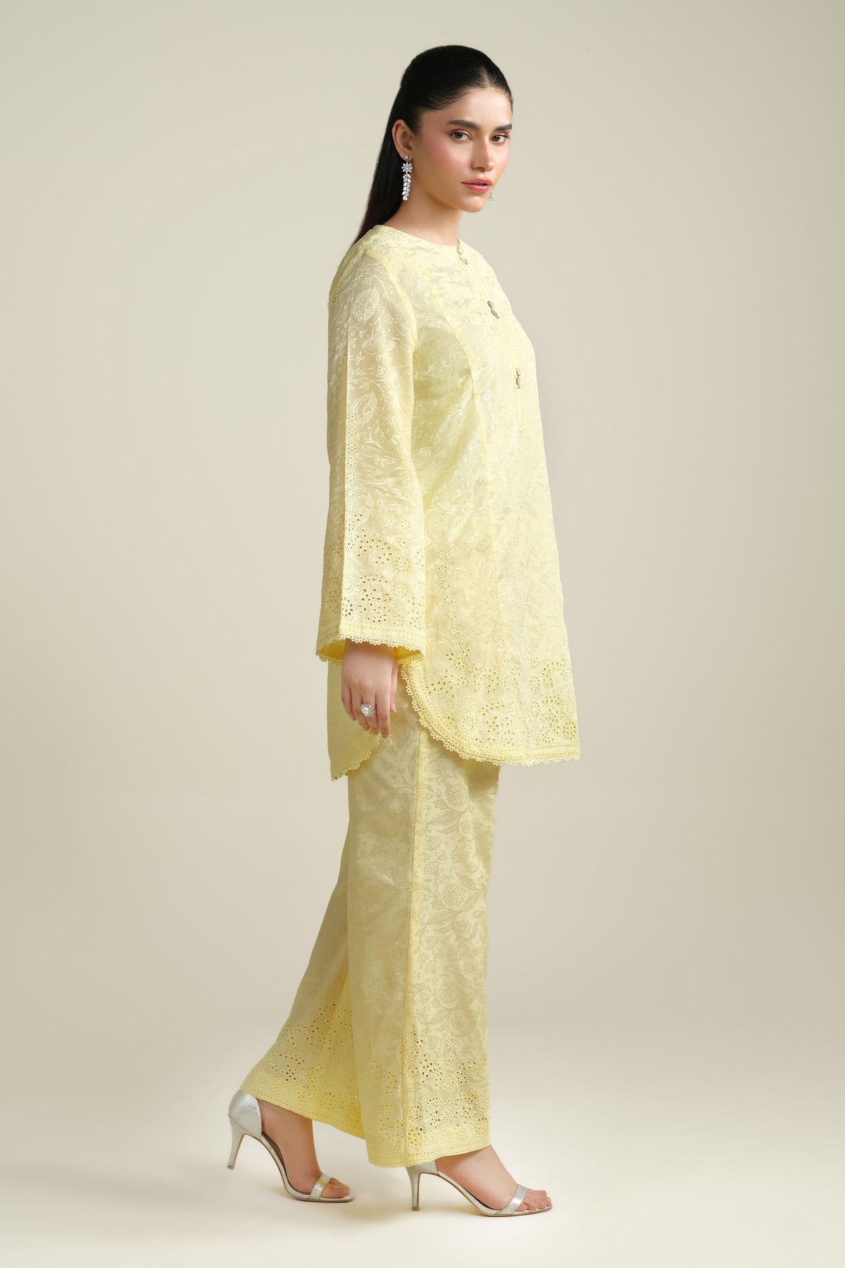 JACQUARD | EMBROIDERED