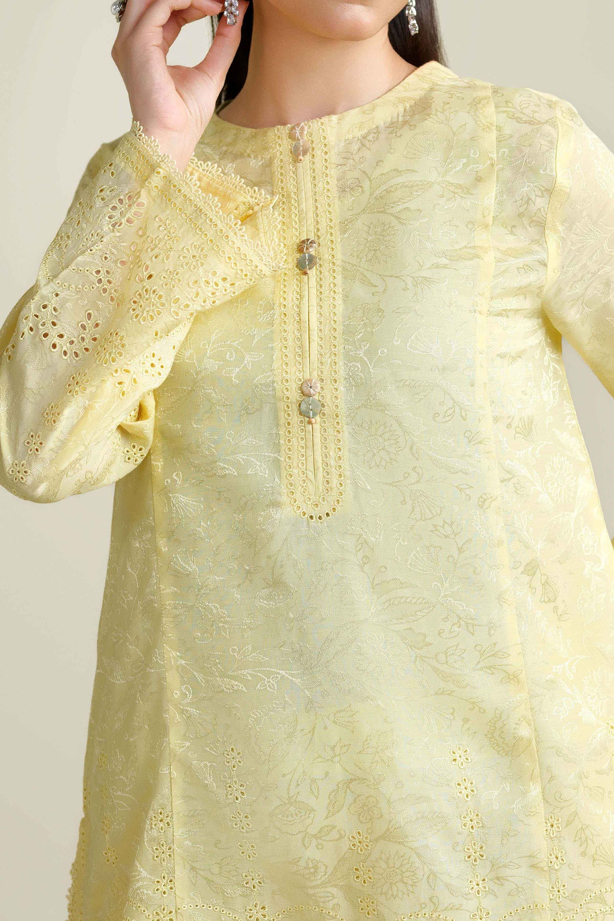 JACQUARD | EMBROIDERED