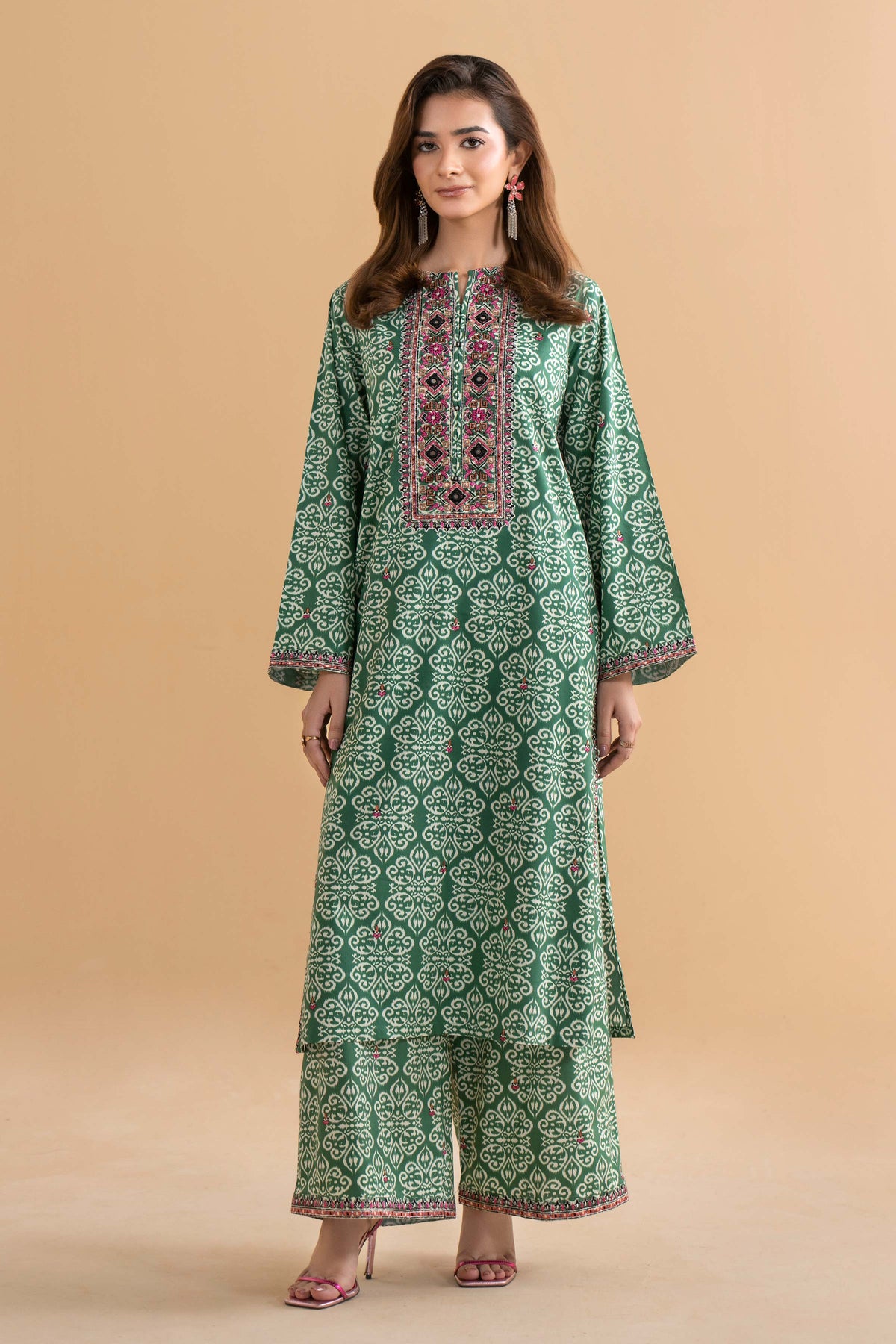 VISCOSE CAMBRIC | EMBROIDERED