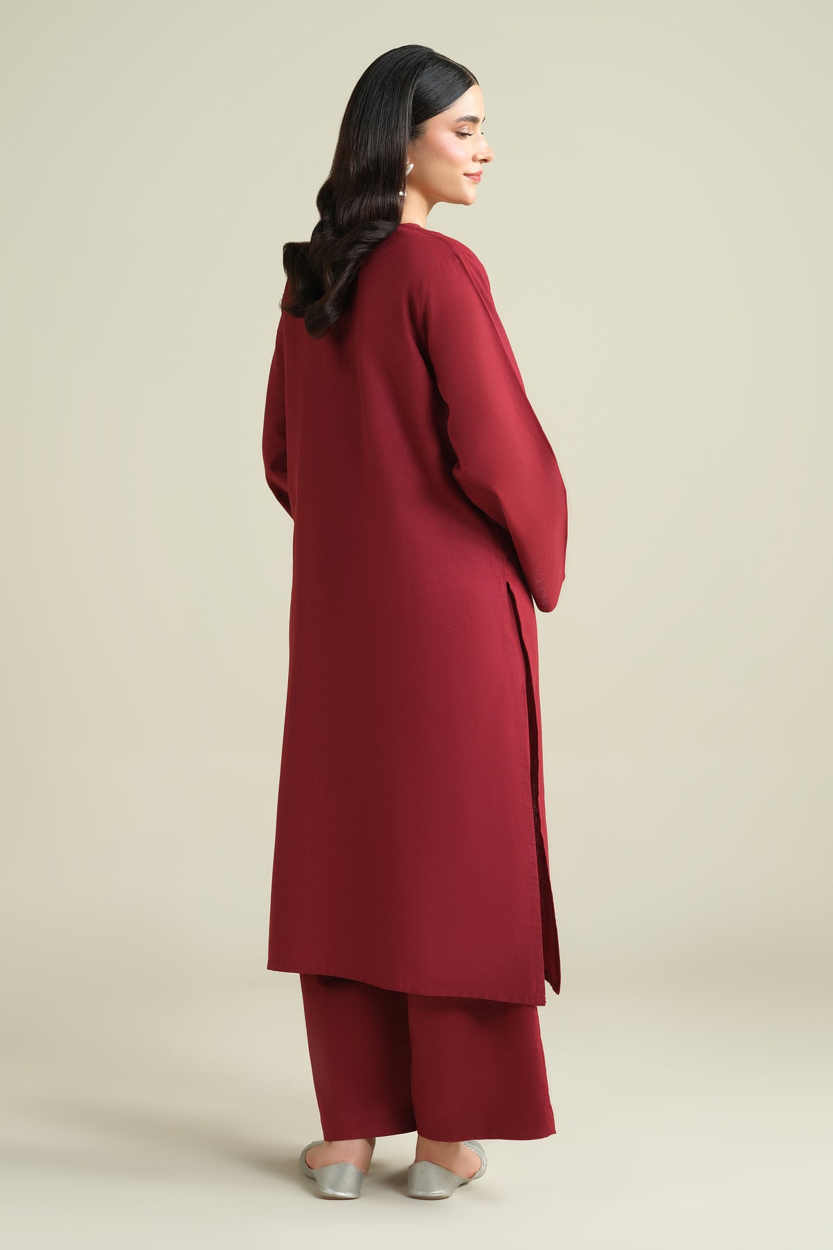 LINEN | EMBROIDERED