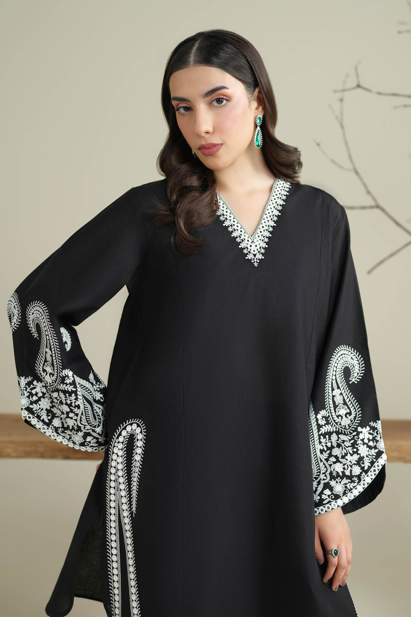 KHADDAR | EMBROIDERED