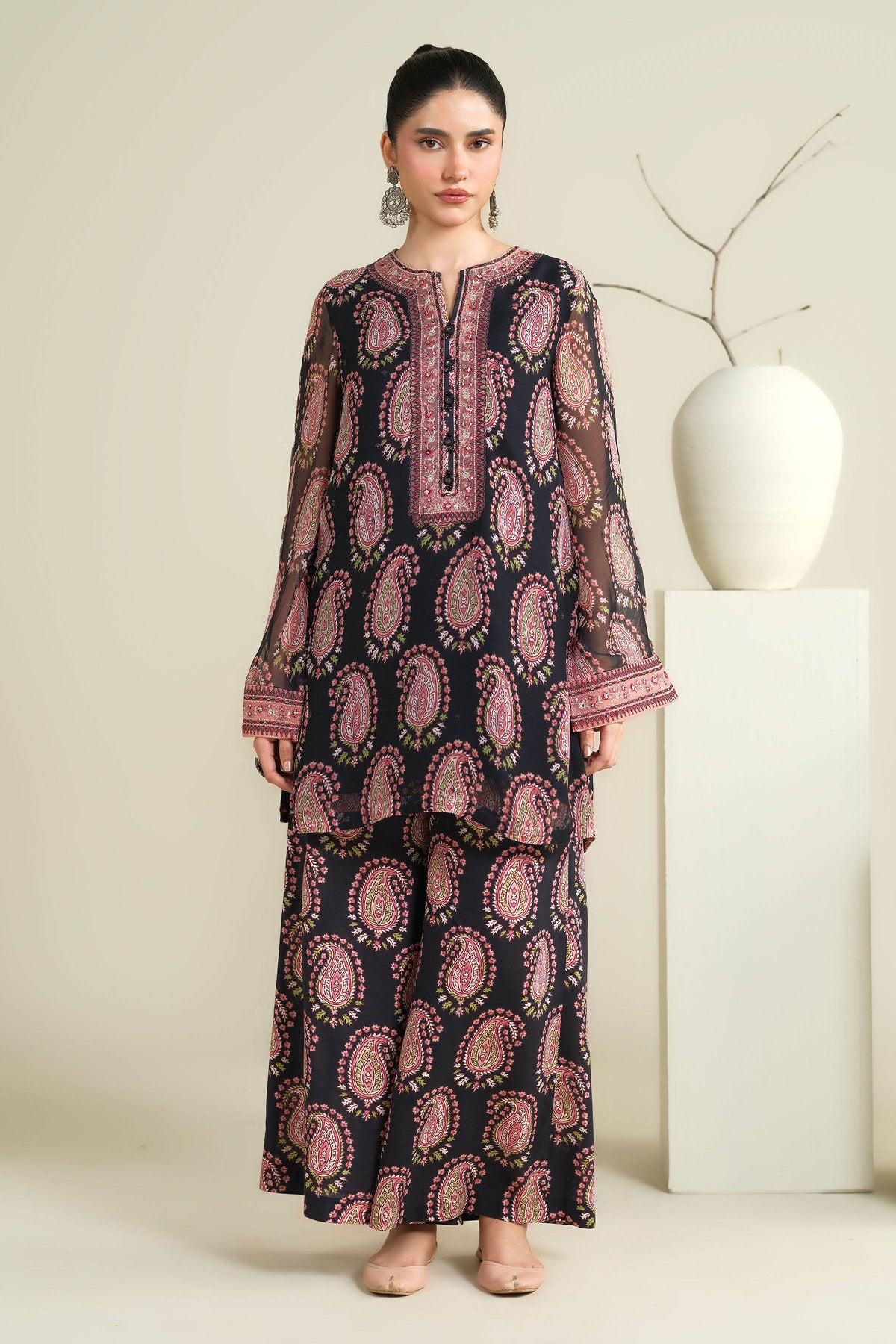 CHIFFON | EMBROIDERED