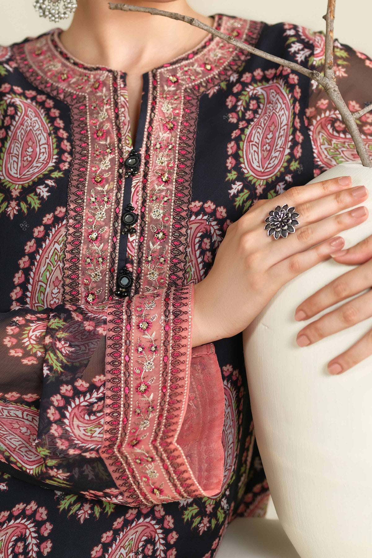 CHIFFON | EMBROIDERED