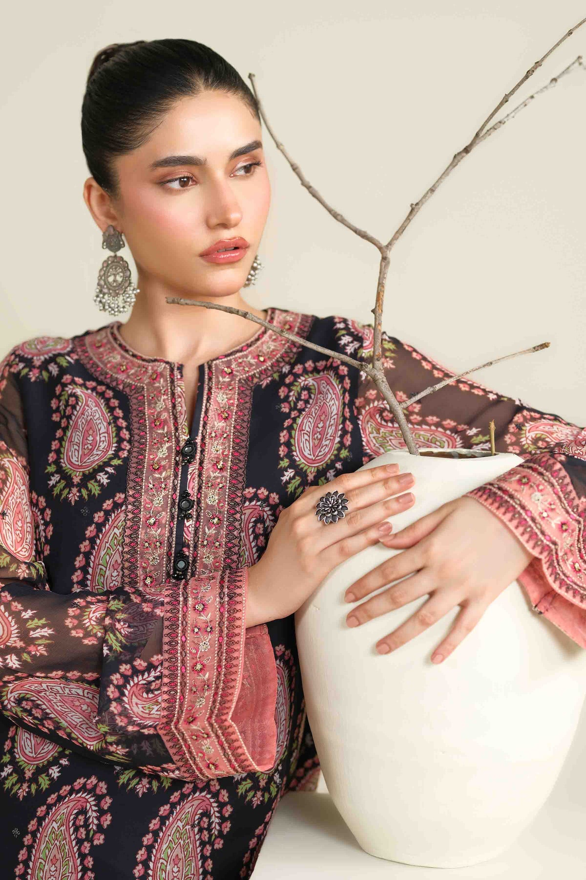 CHIFFON | EMBROIDERED