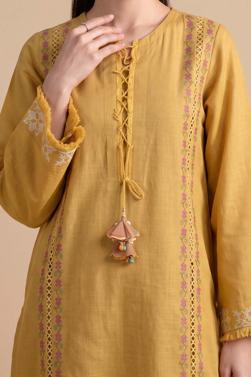 CROSS HATCH | EMBROIDERED