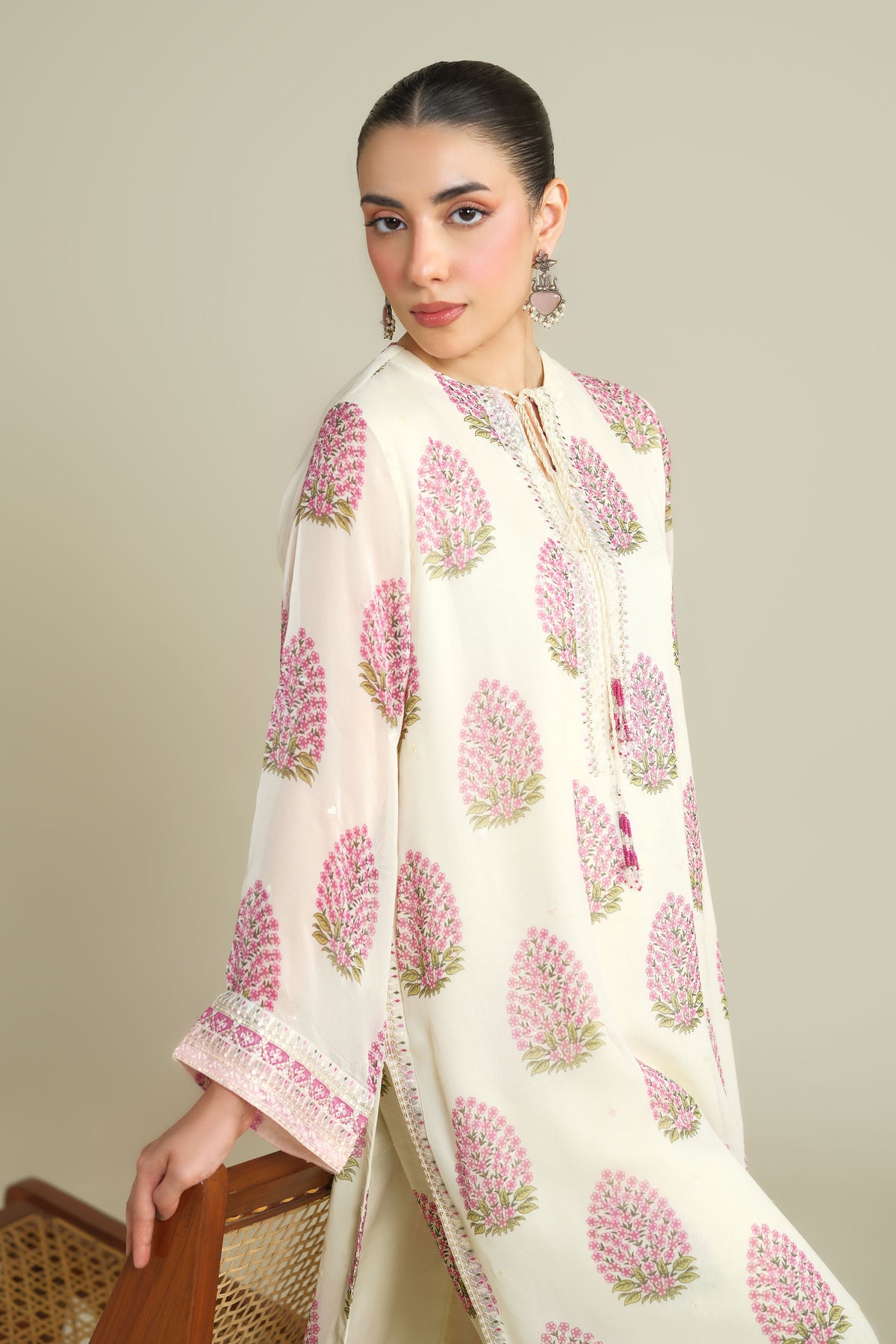 PK CHIFFON | EMBROIDERED