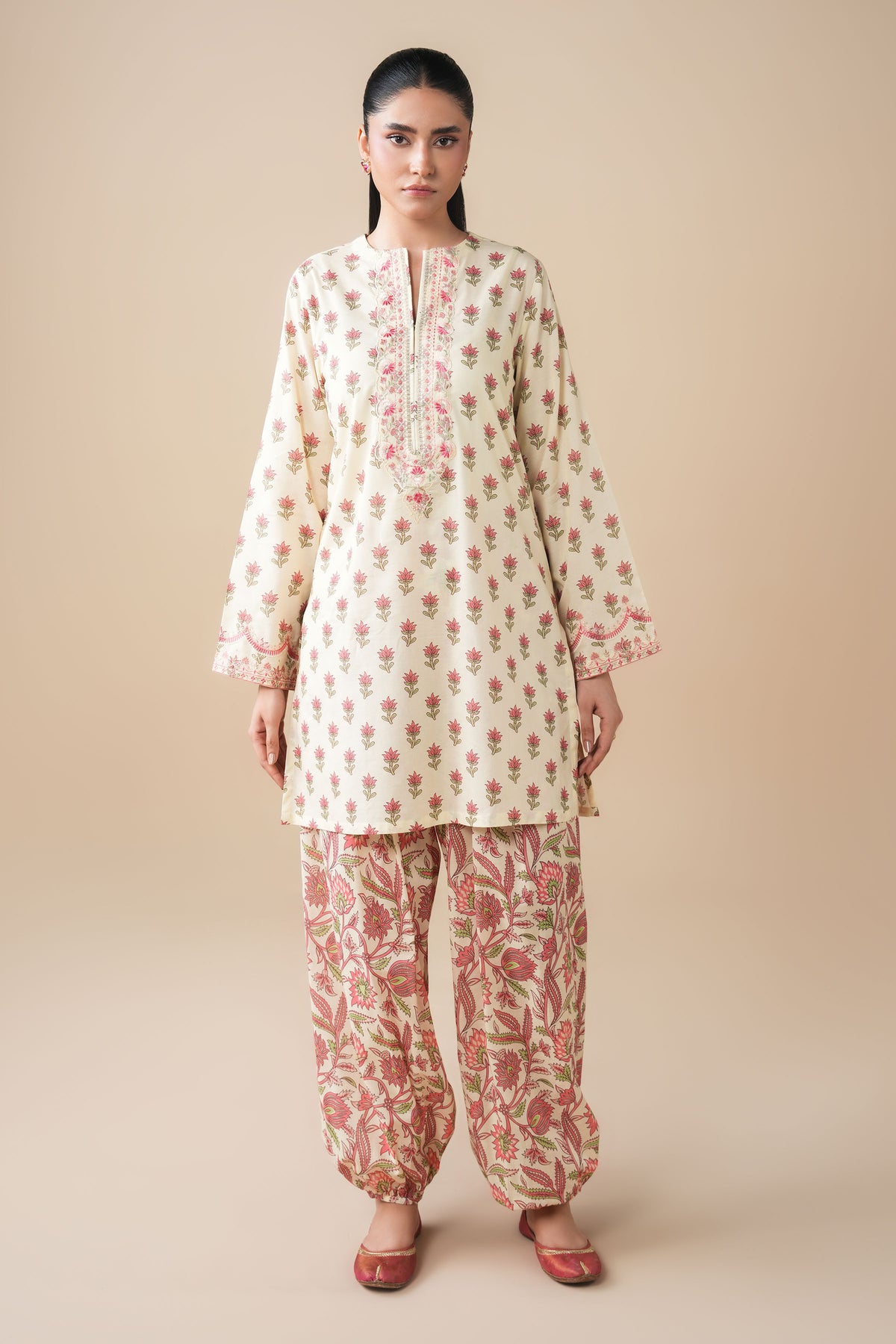 LAWN | EMBROIDERED