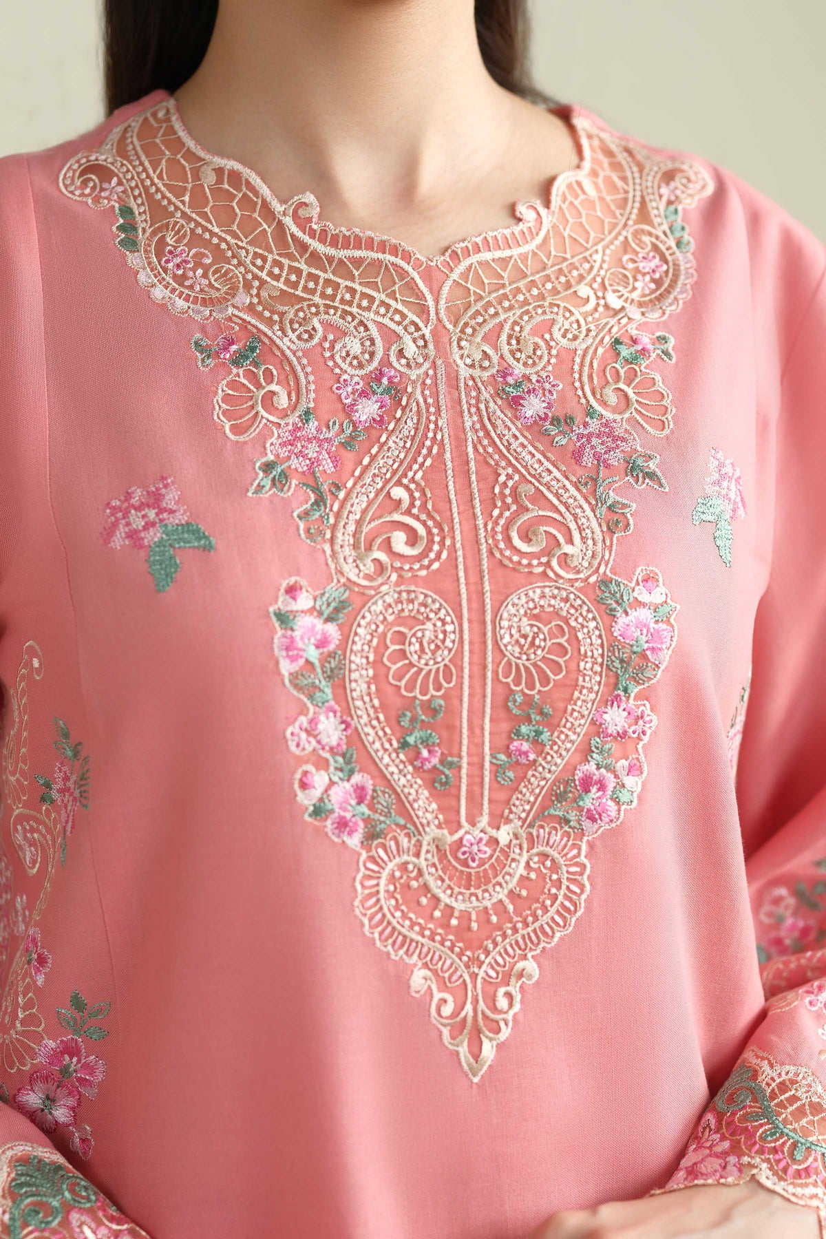 KHADDAR | EMBROIDERED