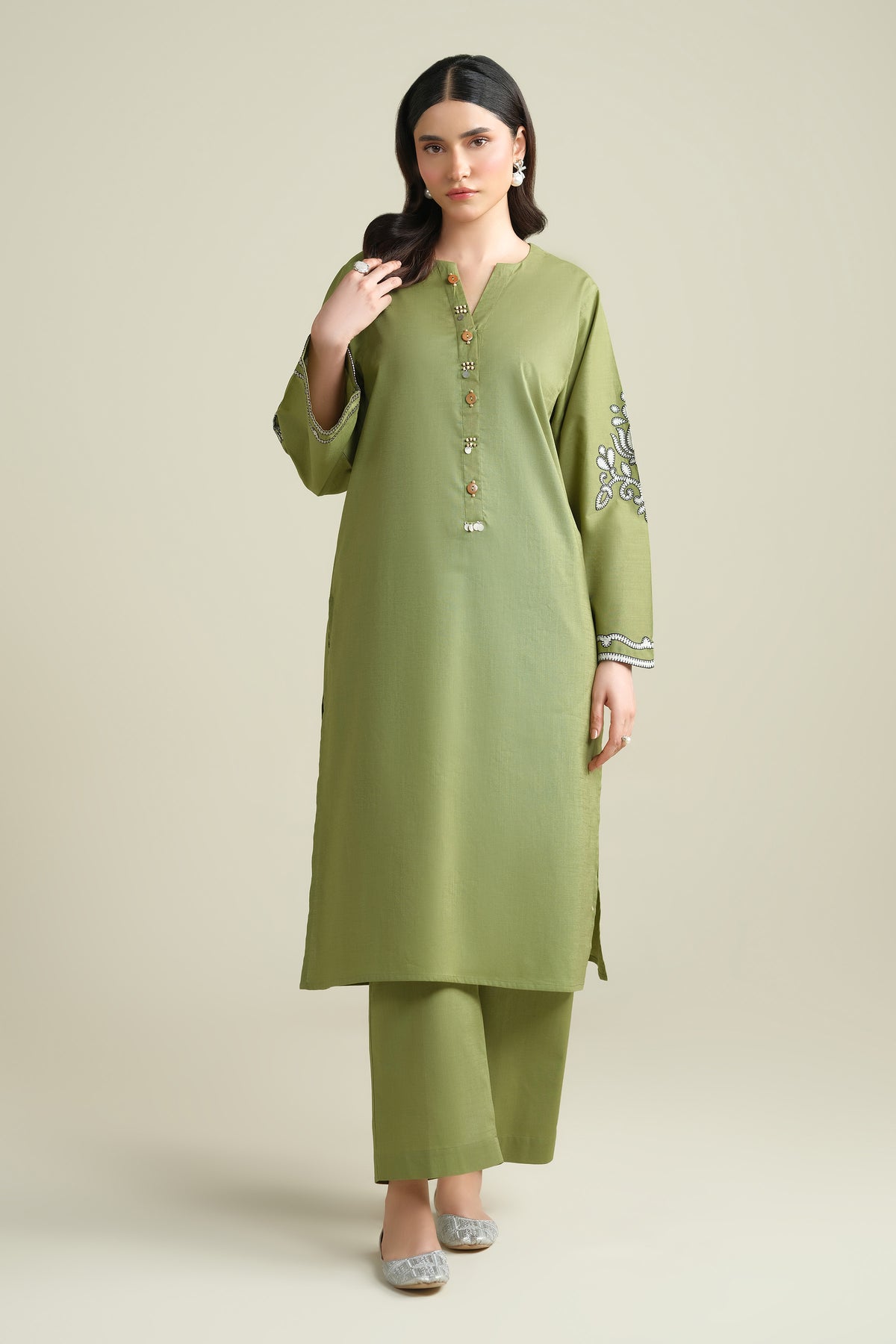 CROSS HATCH | EMBROIDERED