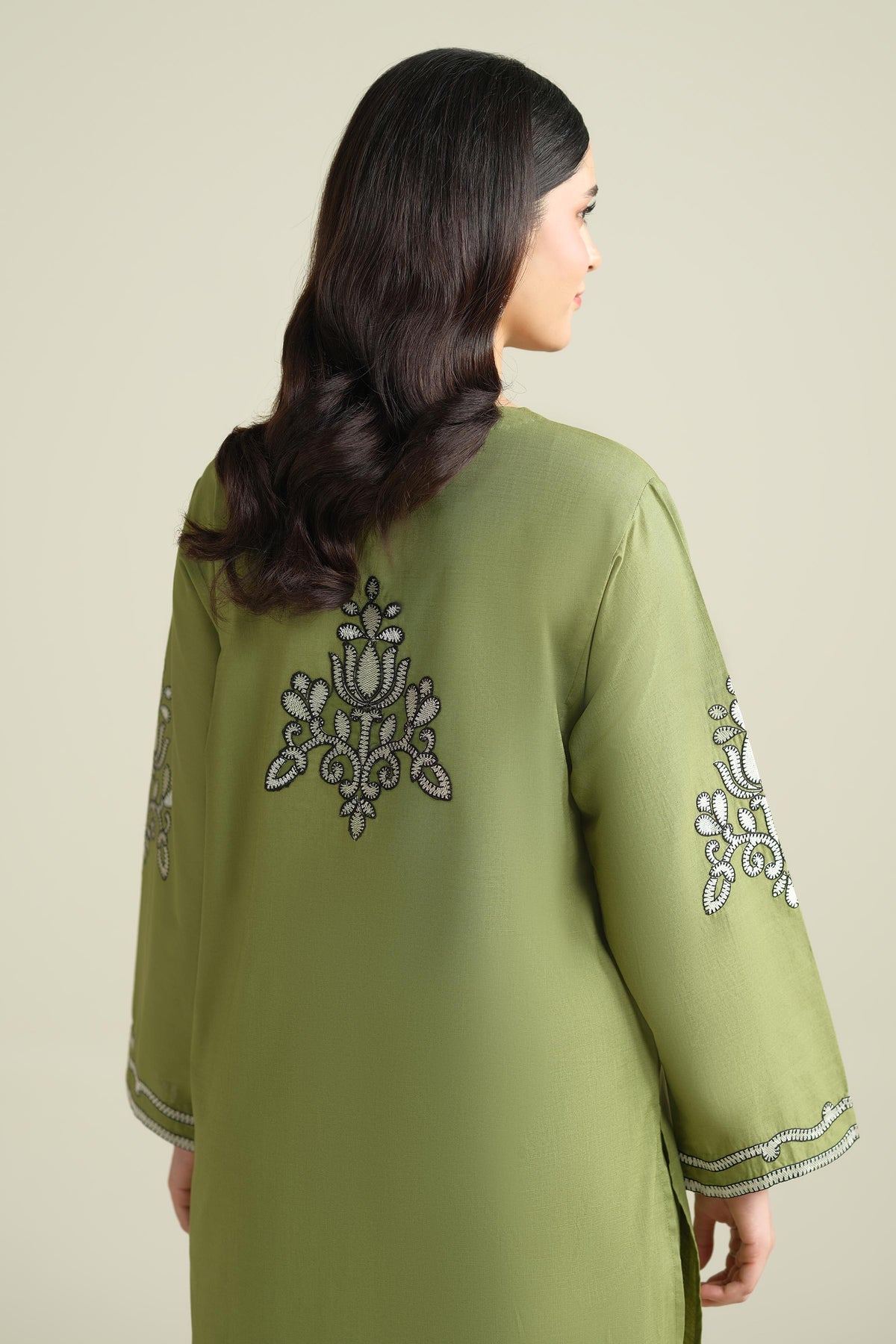 CROSS HATCH | EMBROIDERED