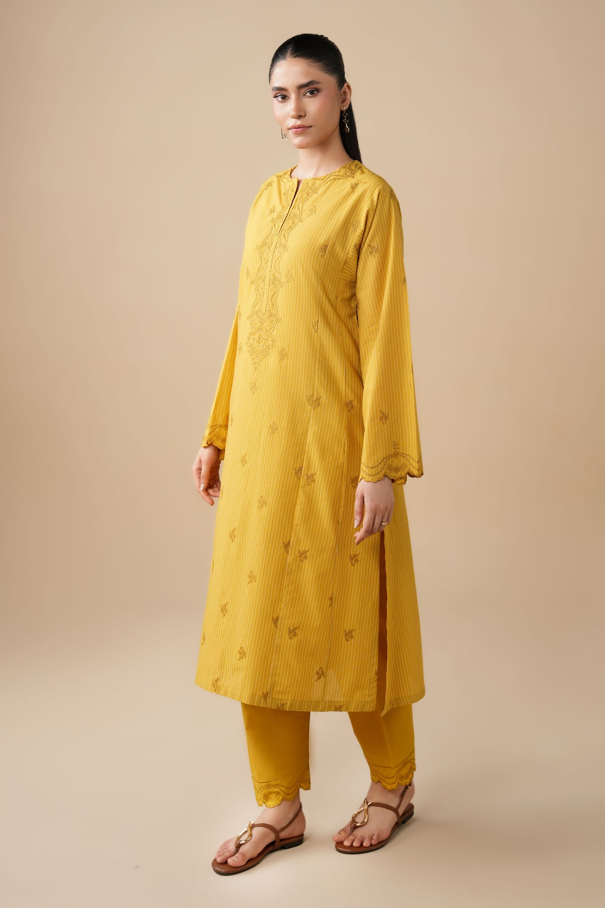 JACQUARD | EMBROIDERED PRET WINTER-26