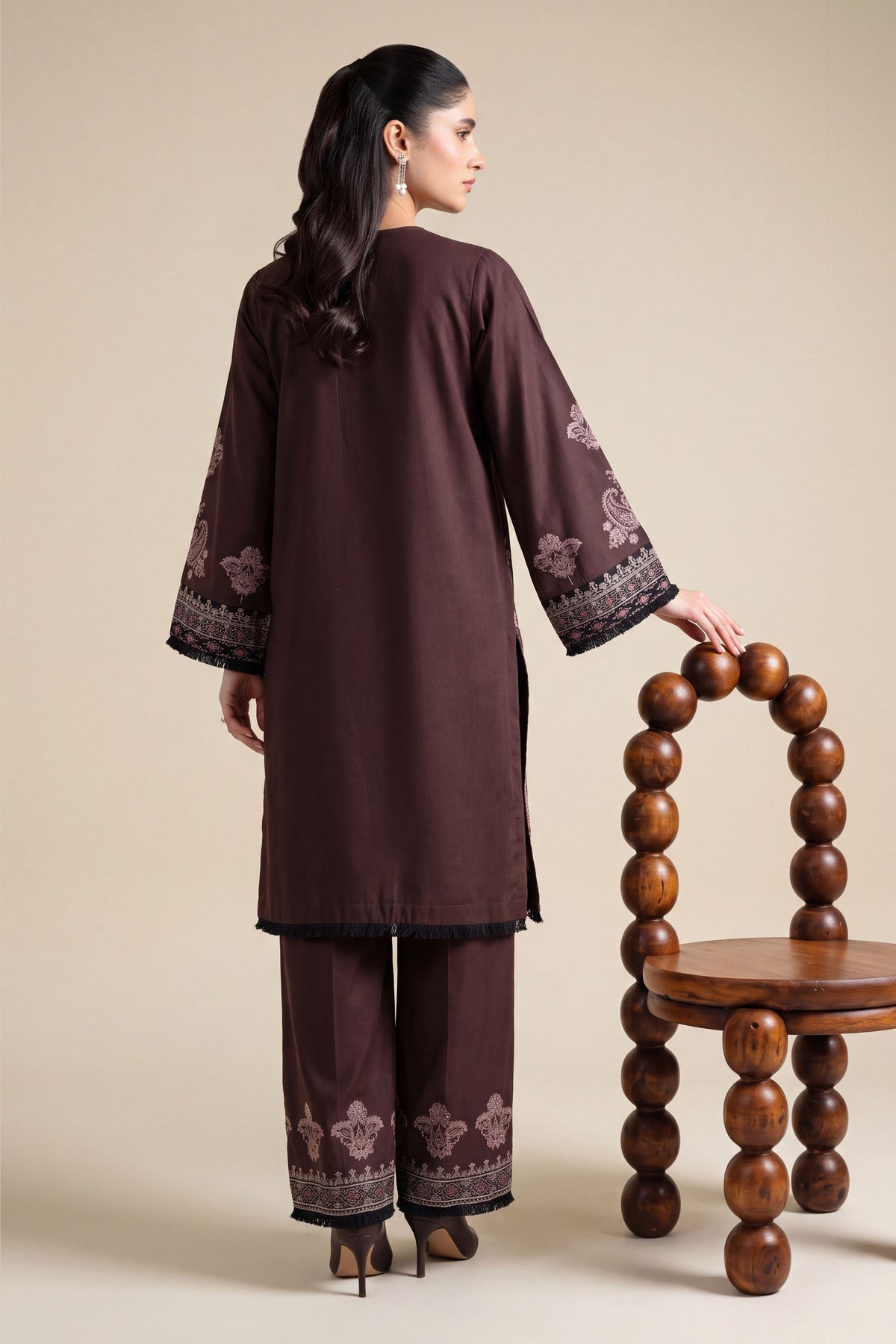 KHADDAR | EMBROIDERED