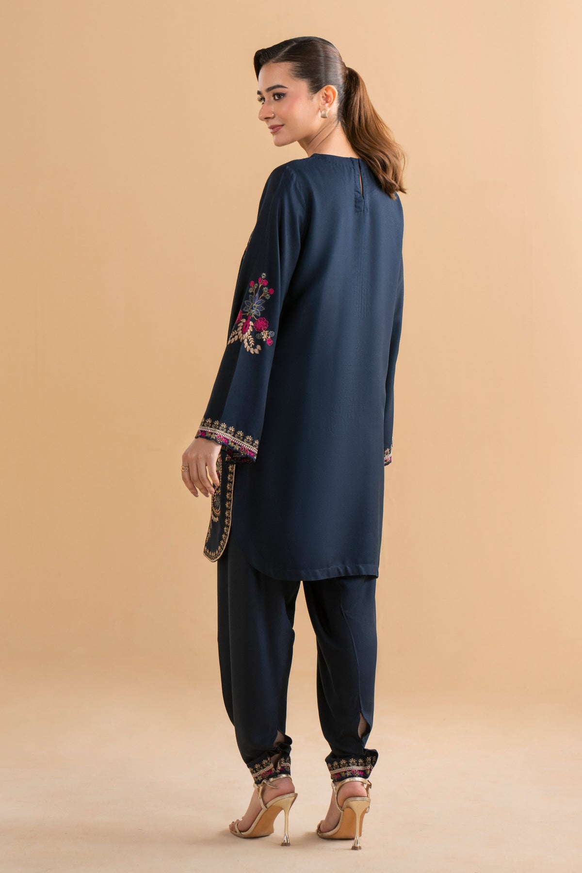 MARINA | EMBROIDERED