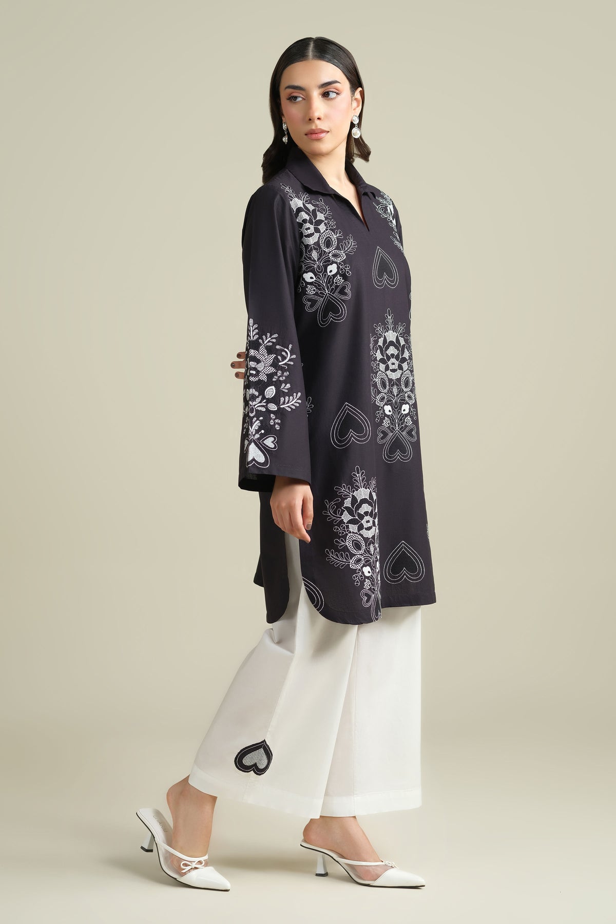 FINER CAMBRIC | EMBROIDERED