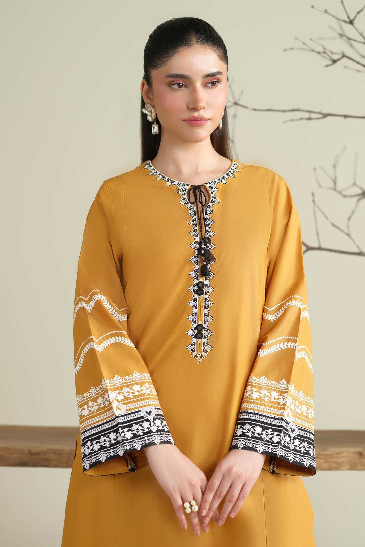 VISCOSE CAMBRIC | EMBROIDERED