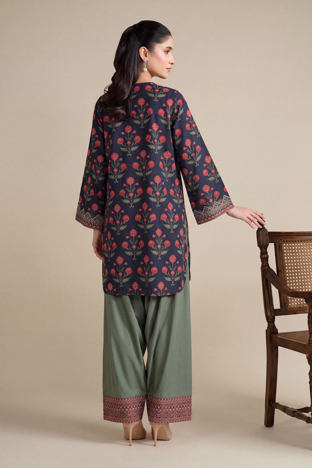 VISCOSE CAMBRIC | EMBROIDERED