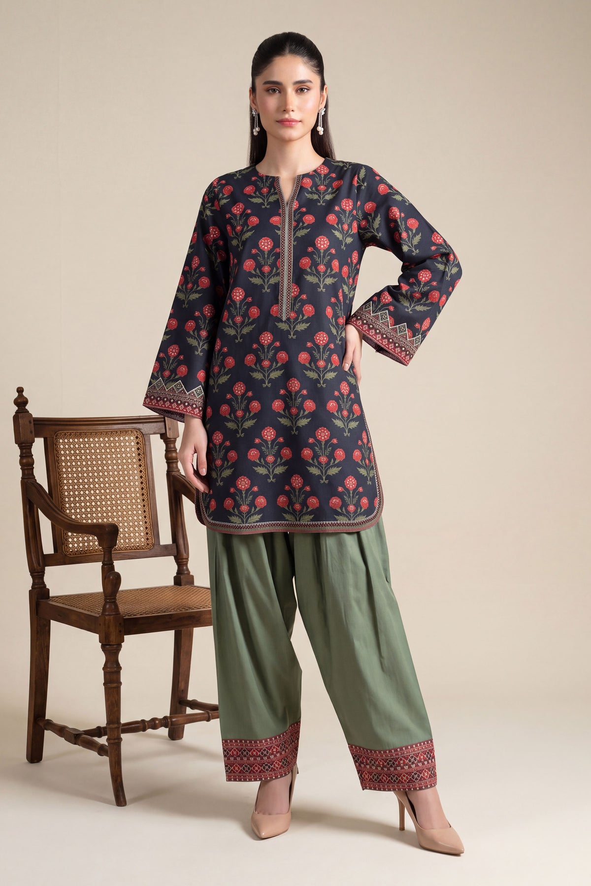 VISCOSE CAMBRIC | EMBROIDERED
