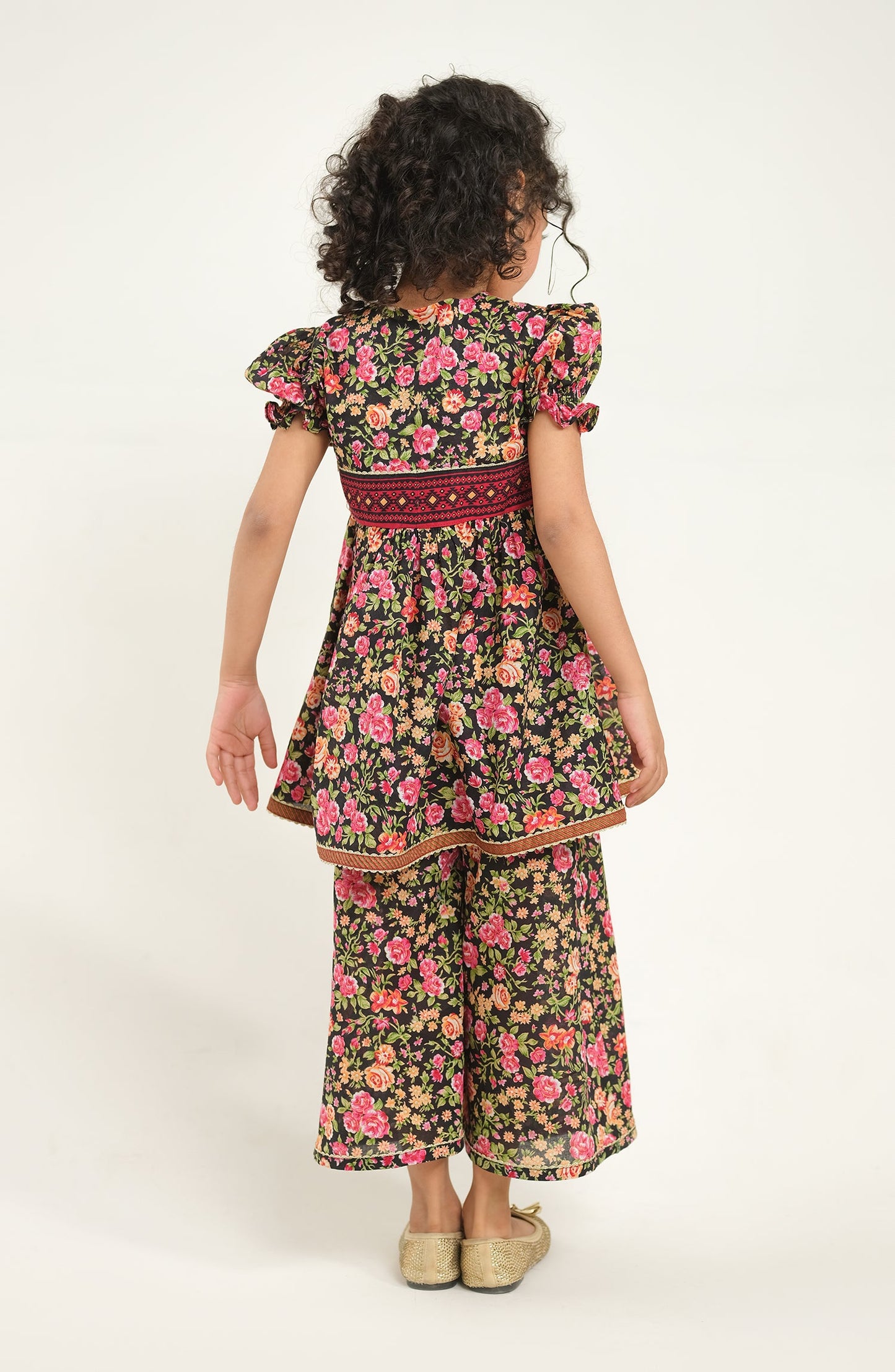 Girls Vintage Roses 2 Piece Suit