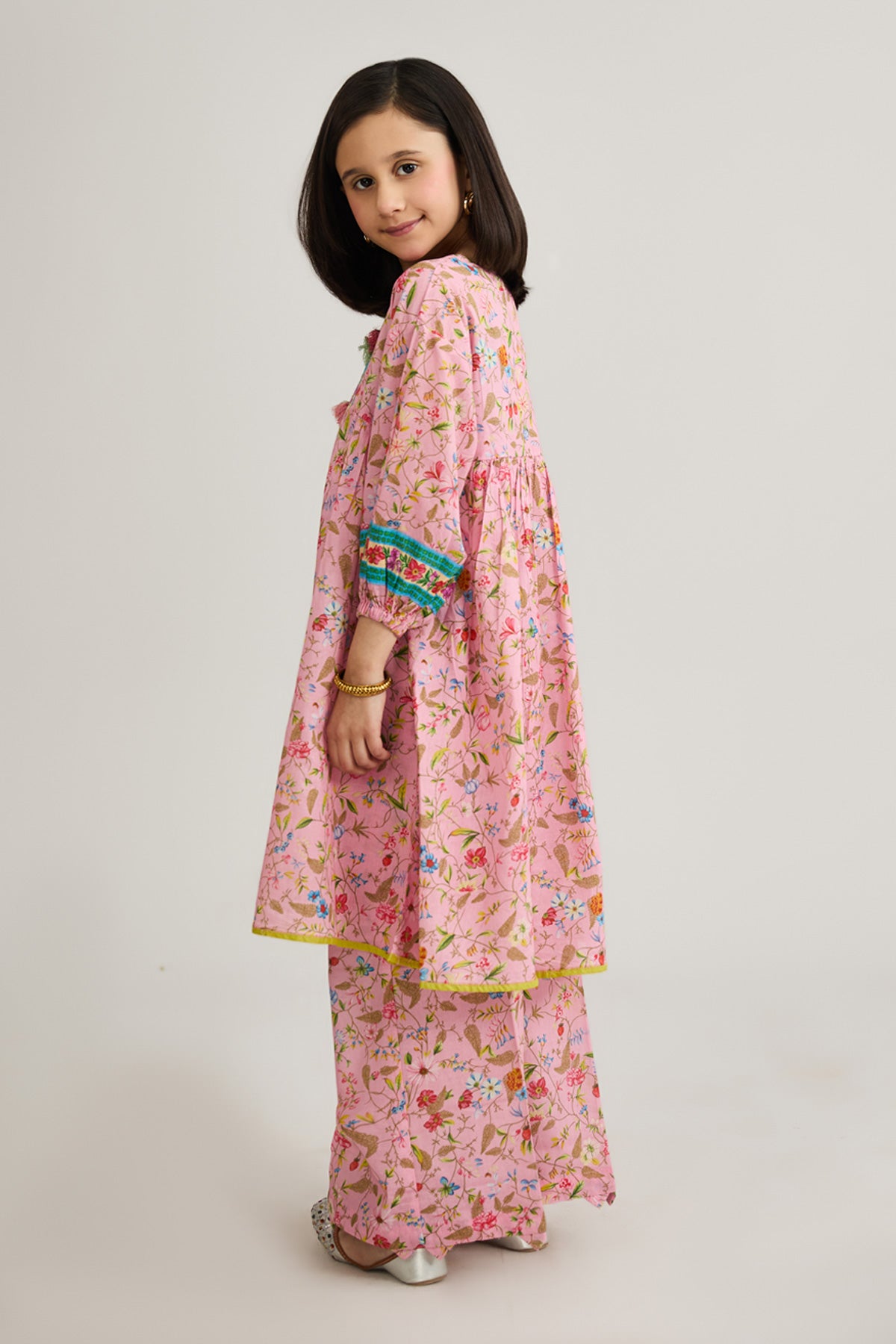 Nazanin 2 Piece Suit - LCP792325 - Shop Now at Leisure Club