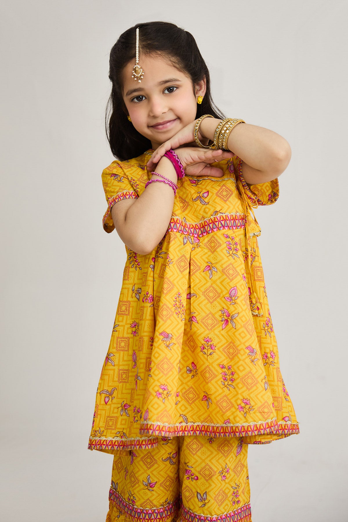 Mahsa 2 Piece Suit - LCP824325IF - Shop Now at Leisure Club