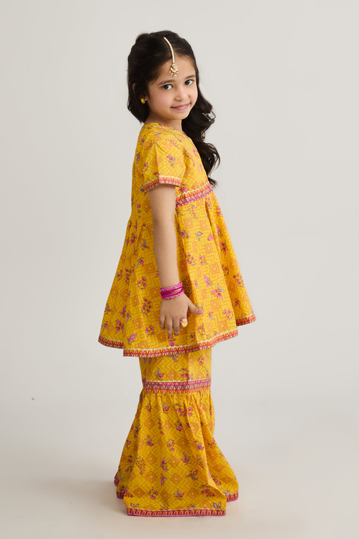 Mahsa 2 Piece Suit - LCP824325IF - Shop Now at Leisure Club