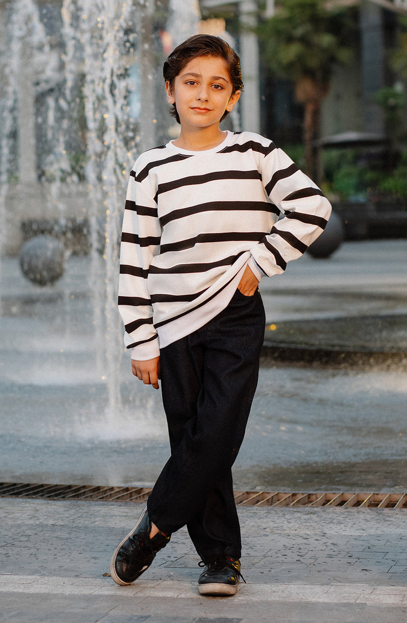 Basic Sweatshirt - LCSTB 12 - Shop Now at Leisure Club