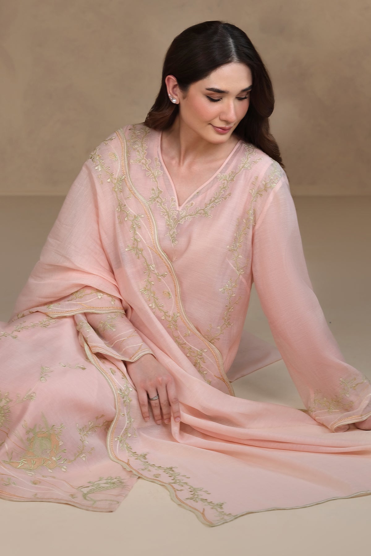4 Piece - Embroidered Kara Cotton Suit - MC1801-2 - Shop Now at Kayseria
