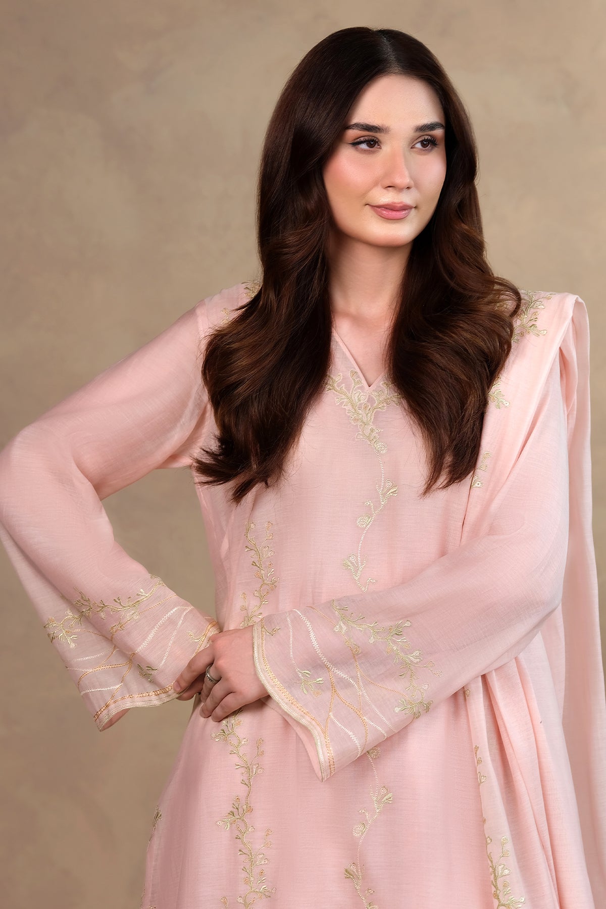 4 Piece - Embroidered Kara Cotton Suit - MC1801-2 - Shop Now at Kayseria