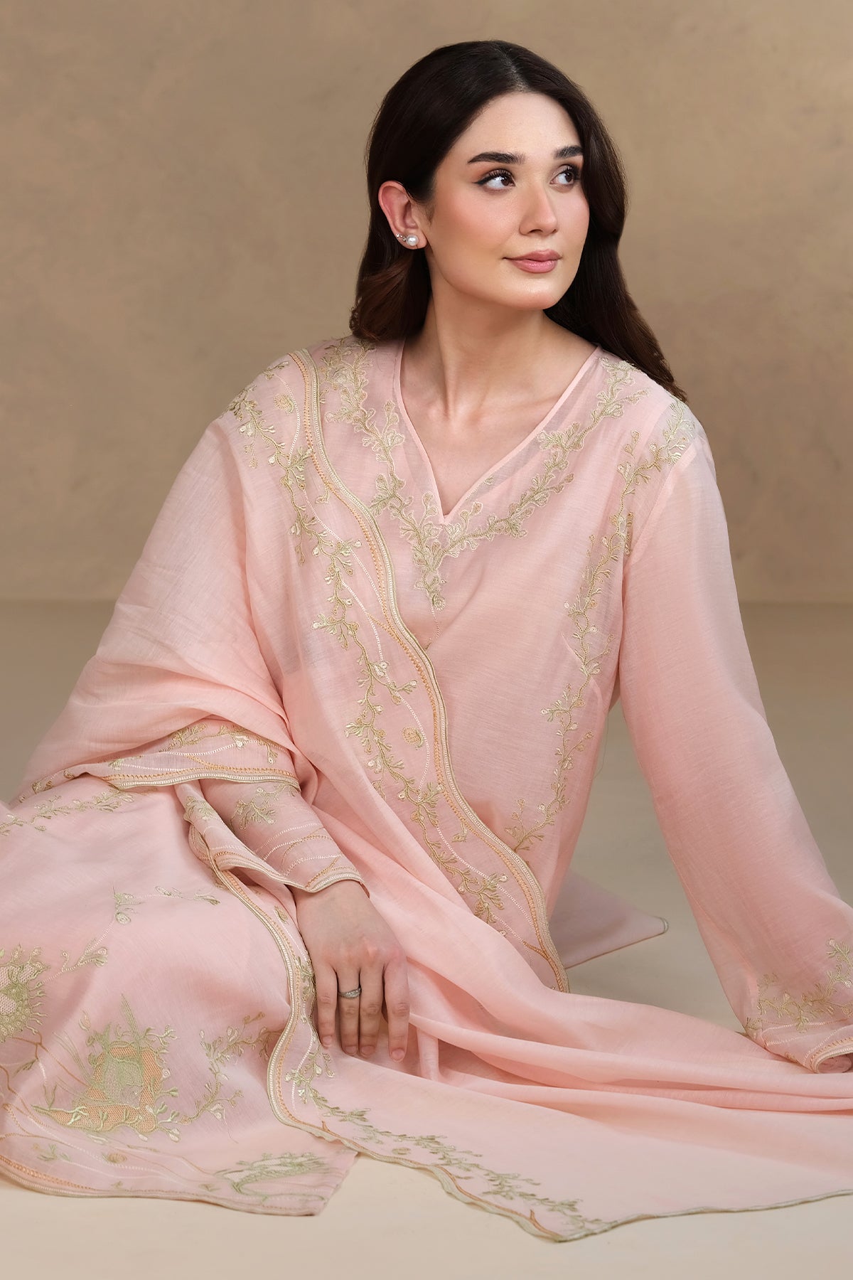 4 Piece - Embroidered Kara Cotton Suit - MC1801-2 - Shop Now at Kayseria