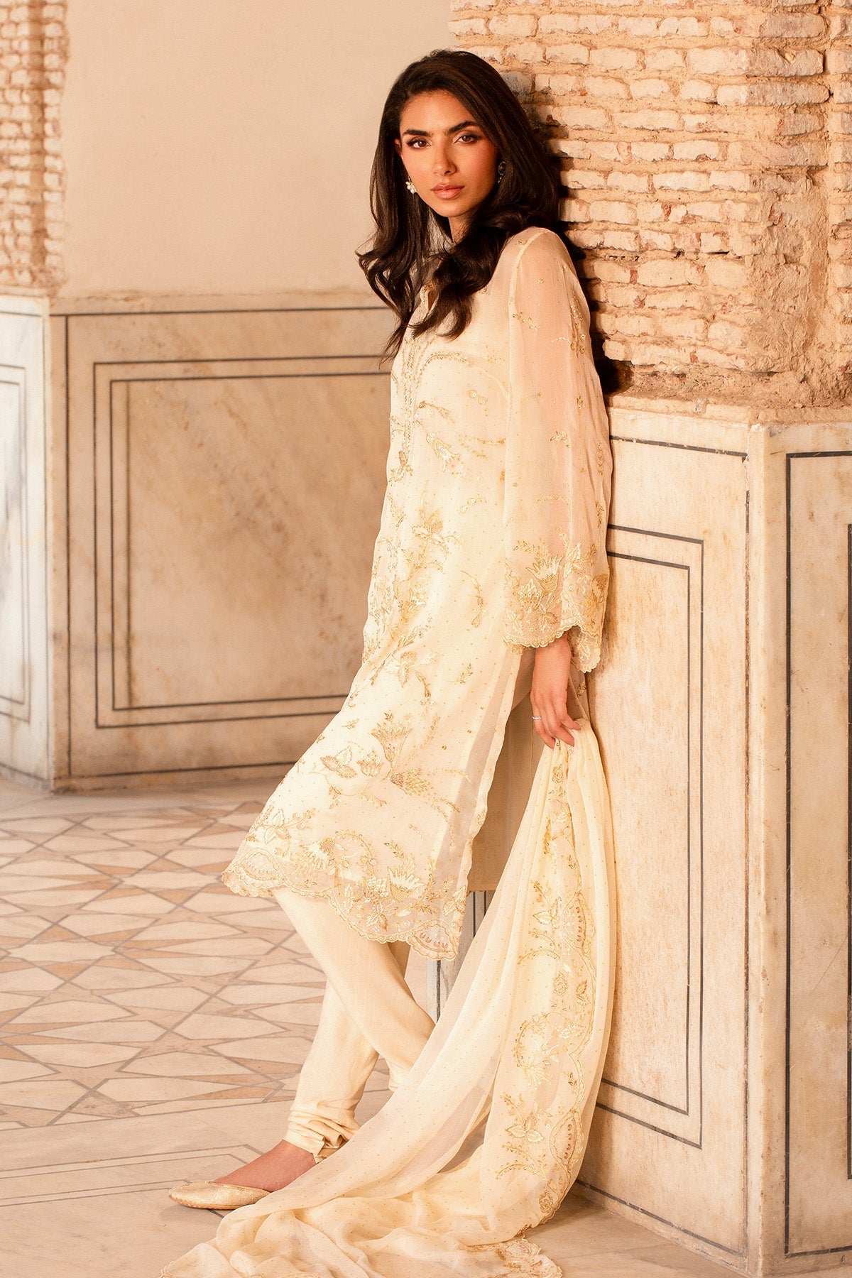 4 Piece - Printed & Embroidered Pure Chiffon Suit - MC1805-1 - Shop Now at Kayseria
